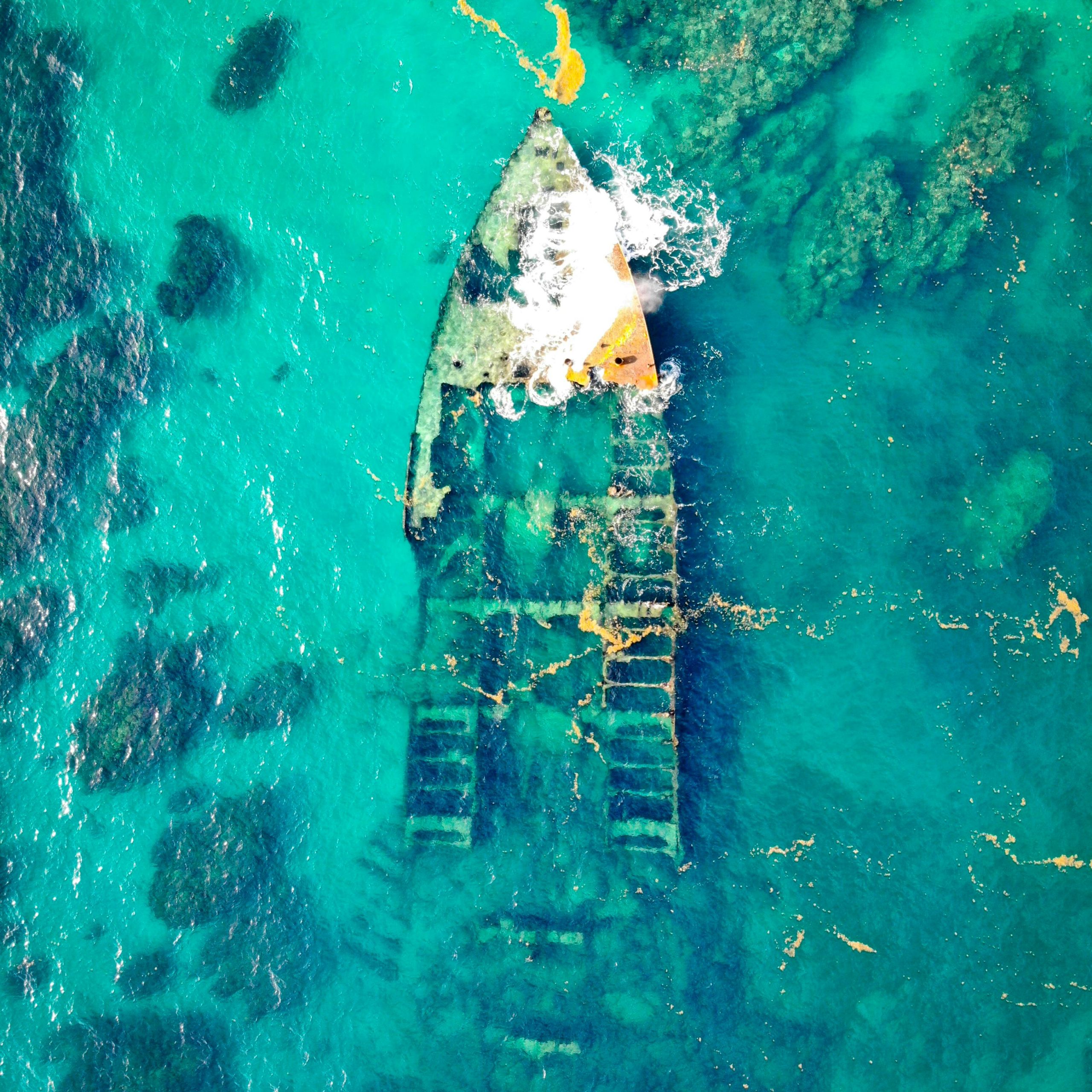 The History Beneath the Waves – Exploring Colombo’s Shipwrecks